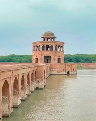 Hiran Minar: Majesteettinen Maanmuoto ja Historiallisia Jäännöksia!